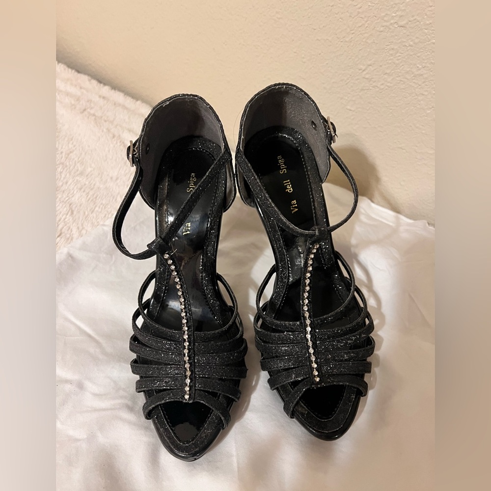 Summer pumps - black glitter